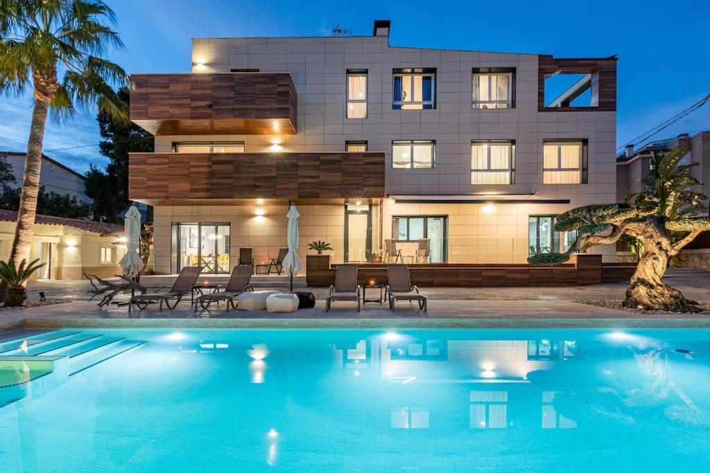Apartmán Lusso E Relax Con Piscina A 2 Minuti Dal Mare Miami Playa Exteriér fotografie