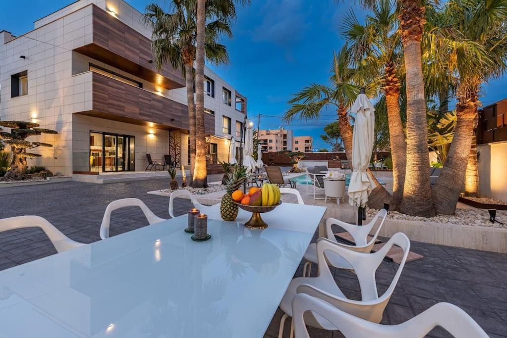 Apartmán Lusso E Relax Con Piscina A 2 Minuti Dal Mare Miami Playa Exteriér fotografie